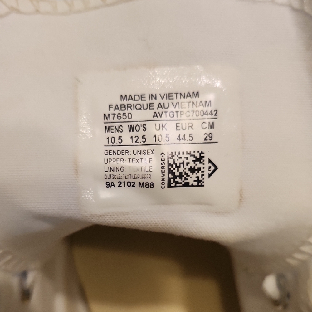 Converse Chuck Taylor All Star High Tops - Picture 5 of 7